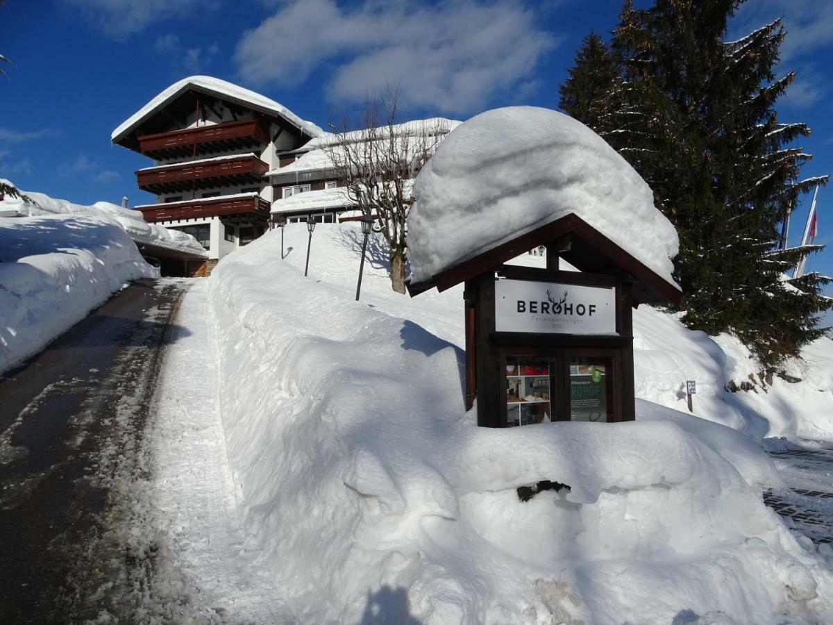 Der Berghof Aparthotel Hirschegg  Exterior foto